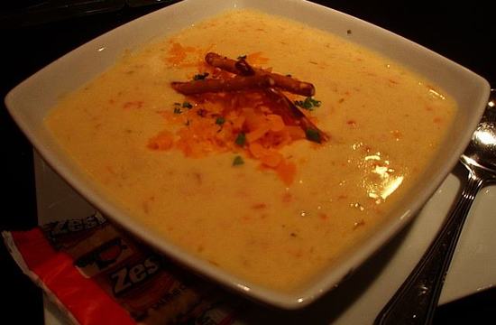 Flat_12_bier_cheese_soup
