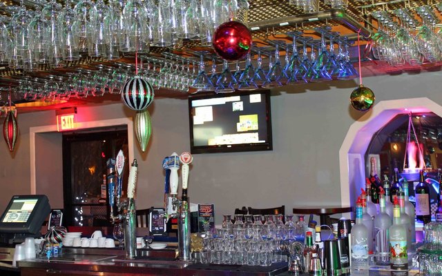 Laluna-bar-3