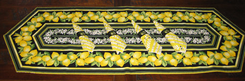 Lemon-table-runner