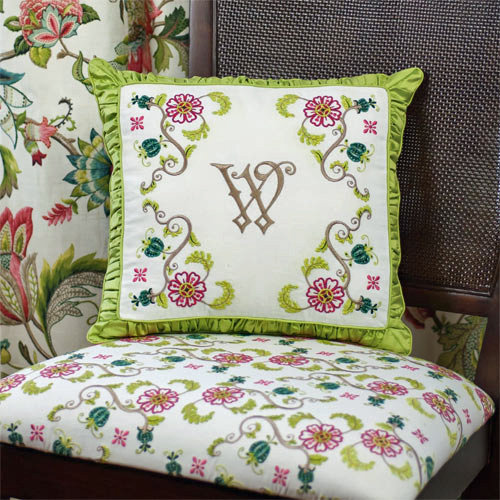 Jacobean-embroidered-accent