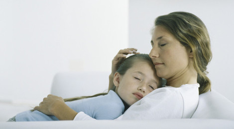 Momanddaughtersleeping