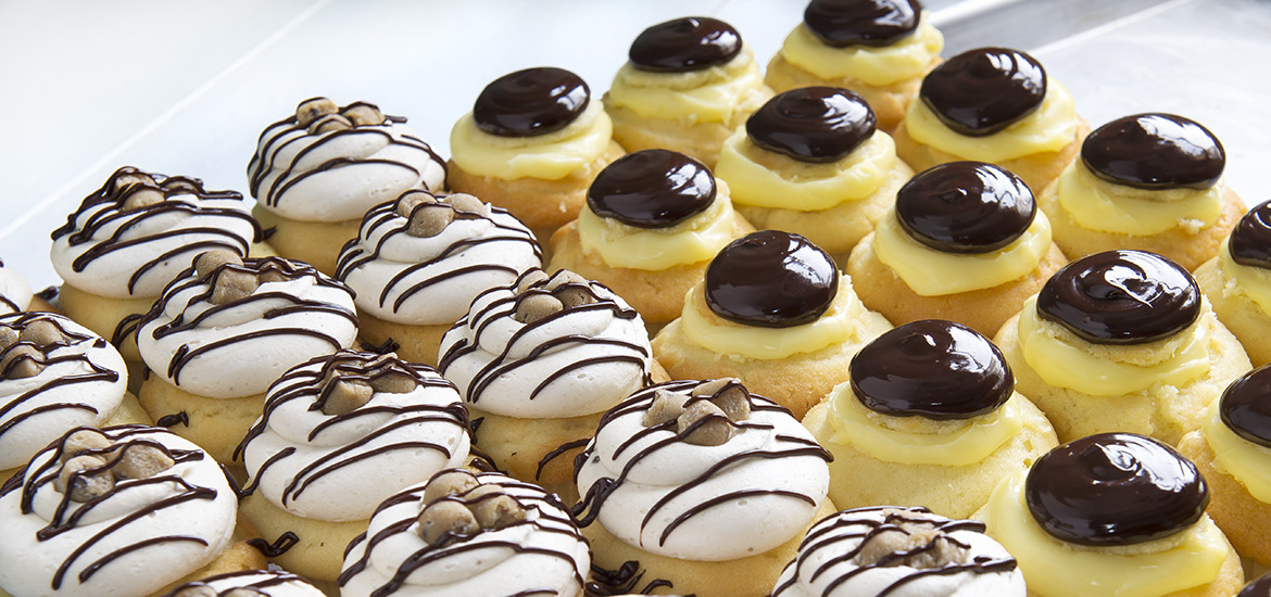 Sugar Bakery Connecticut Cupcakes CT Cupcakes Cakes Home