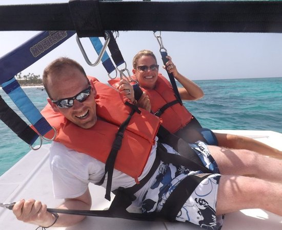 Brassil_parasailing_photo